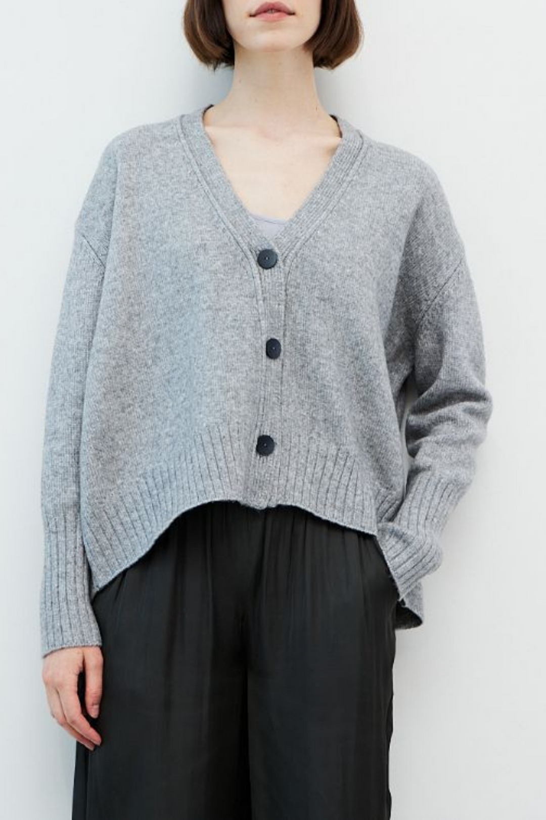 oversized knit wool button up cardigan#color_heather-grey